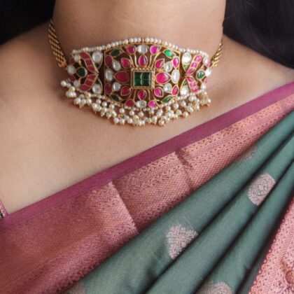 Jadau kundan High neck choker